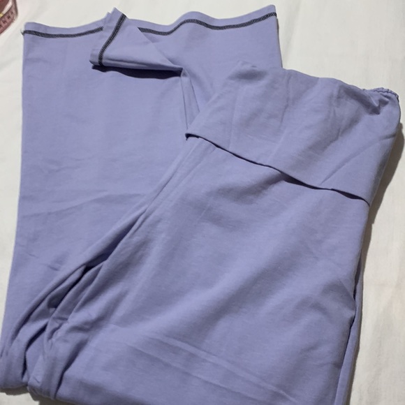 Basic Concepts Capri Pants - Picture 8 of 14